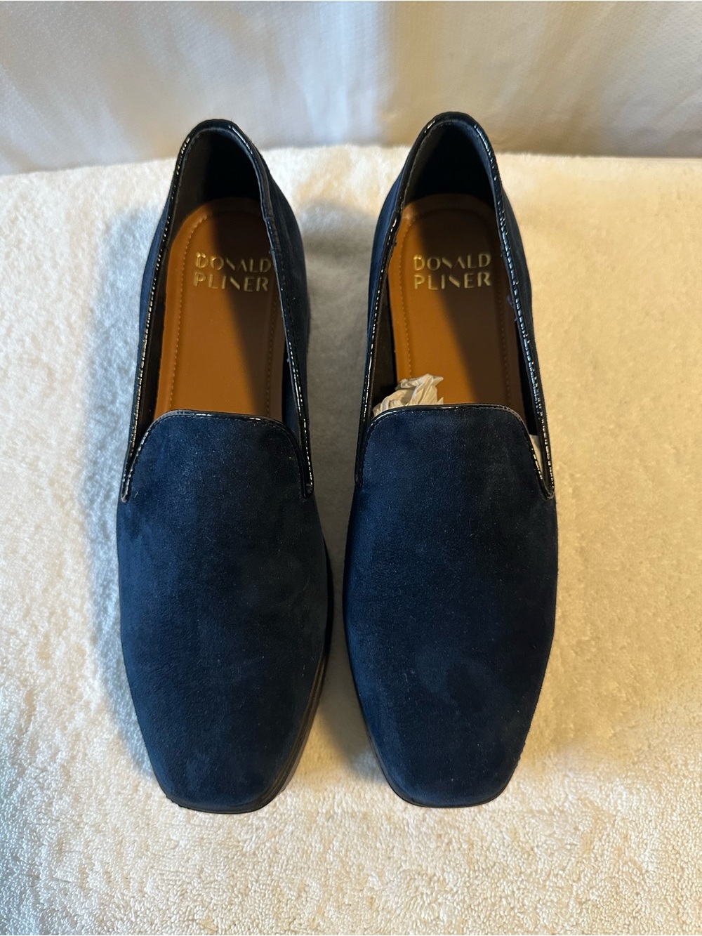 Donald Pliner Hewitt Navy Suede Loafers Women’s Size 8.5 Made in China